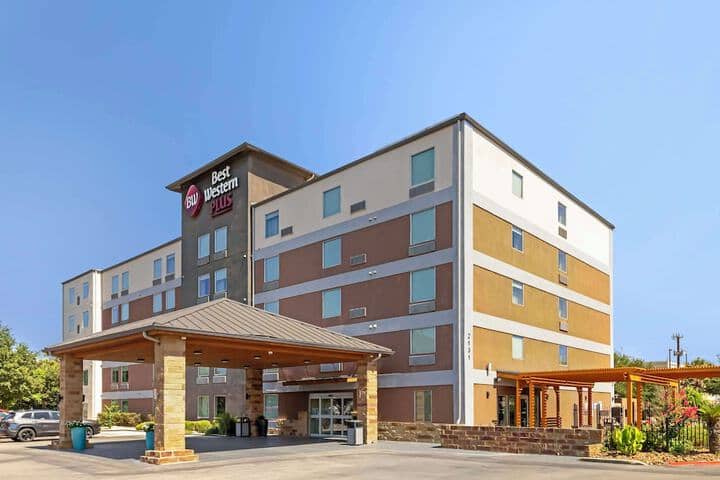 Hotel 36 of 36